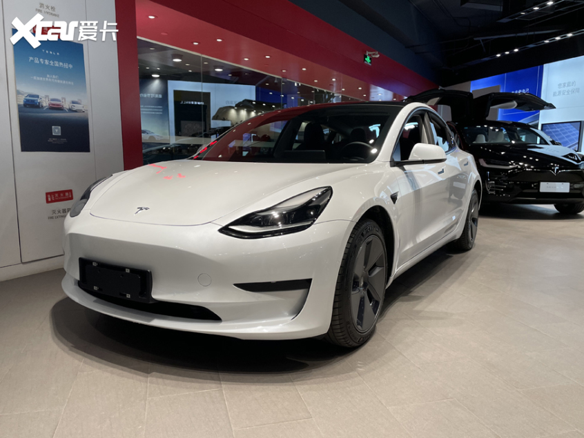 国产model y/新model 3上市 24.99万起