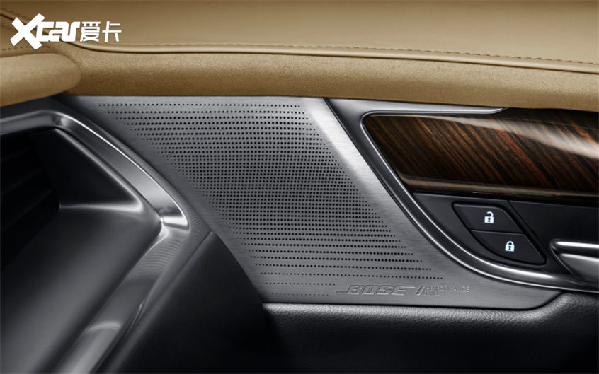 新款凯迪拉克XT6尊贵型上市 售46.97万