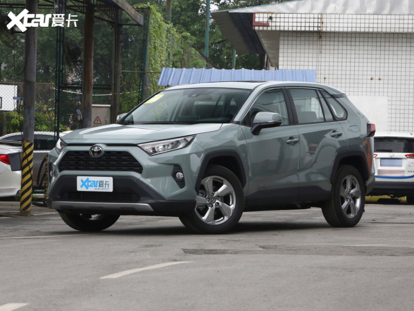 一汽丰田2021款rav4荣放