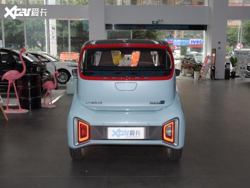 上汽通用五菱2021款五菱nanoev