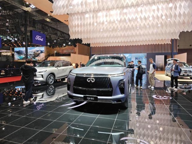 超5米3车长国内首秀 英菲尼迪全球旗舰QX80亮相车展