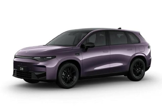 800V快充超长续航 2026款零跑C10预售12.98万起