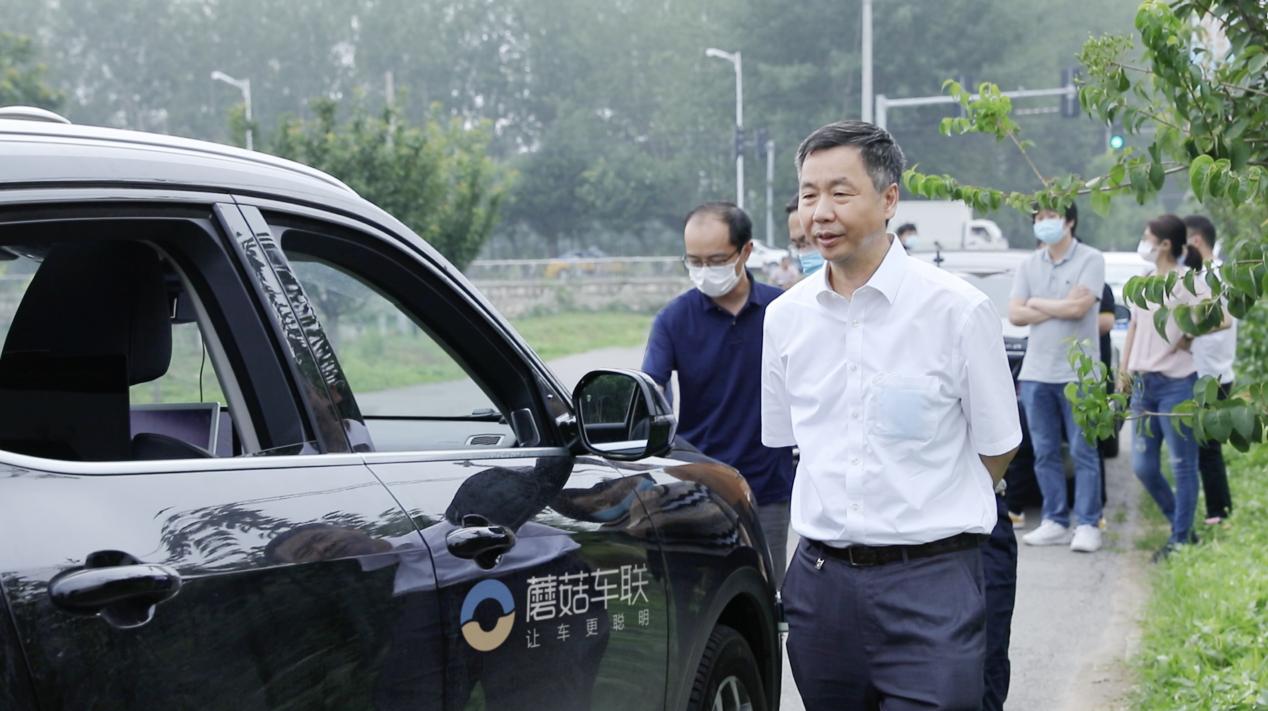 风雨无阻!蘑菇车联用车路协同助推自动驾驶落地